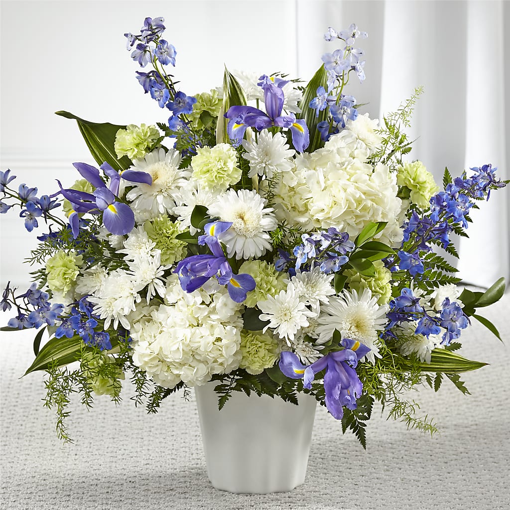 Soft Serenity Floor Basket – Bloom Boutique Ny, Lake Grove NY