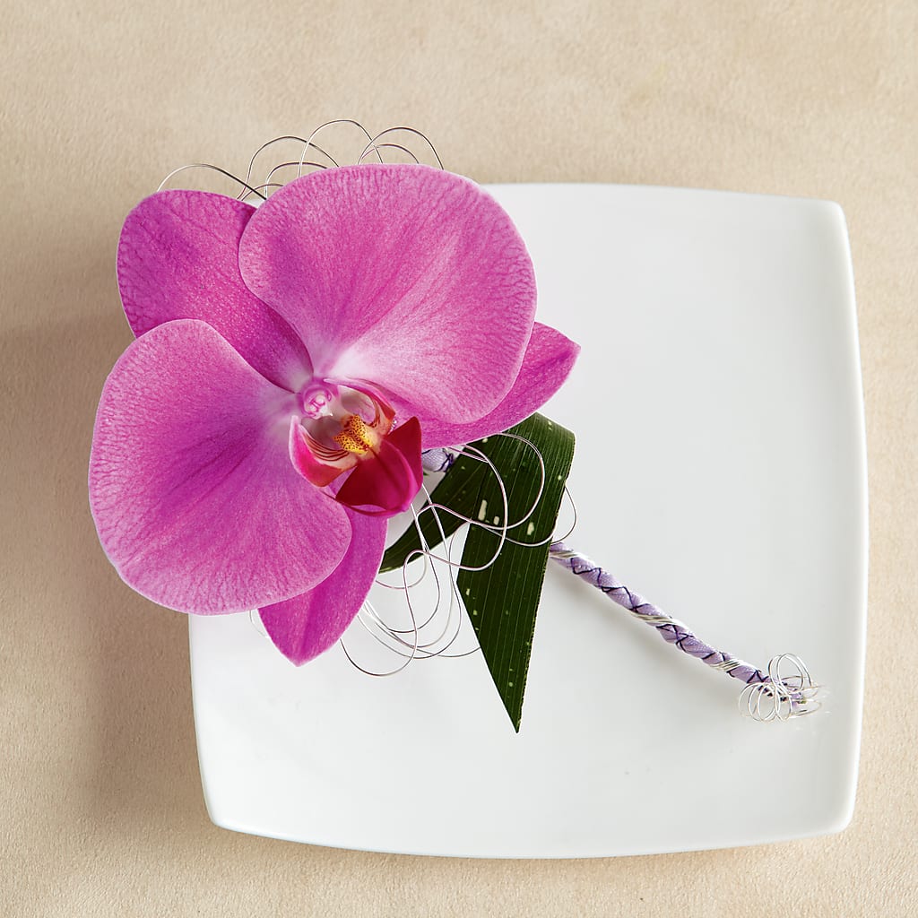 Glorious Boutonniere – Bloom Boutique Ny, Lake Grove NY