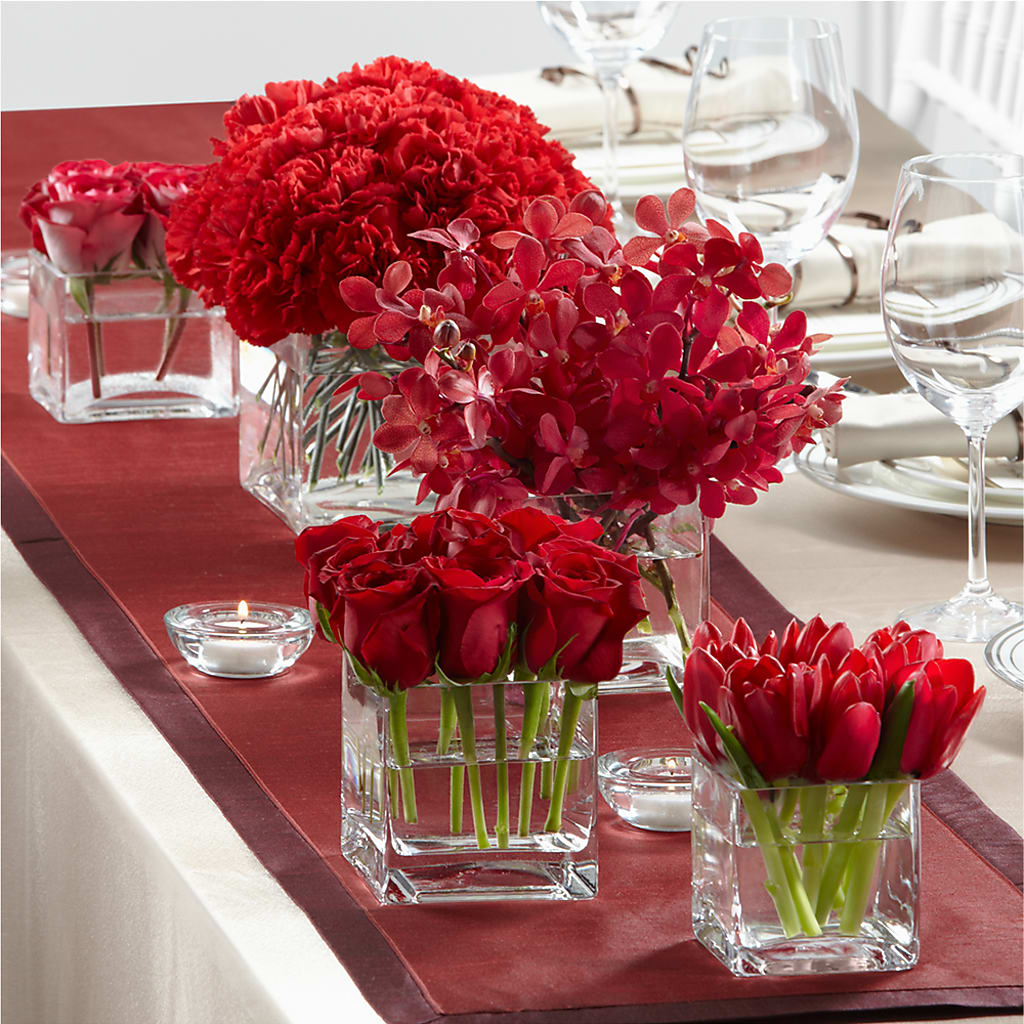 Modern Grace Centerpiece – Bloom Boutique Ny, Lake Grove NY