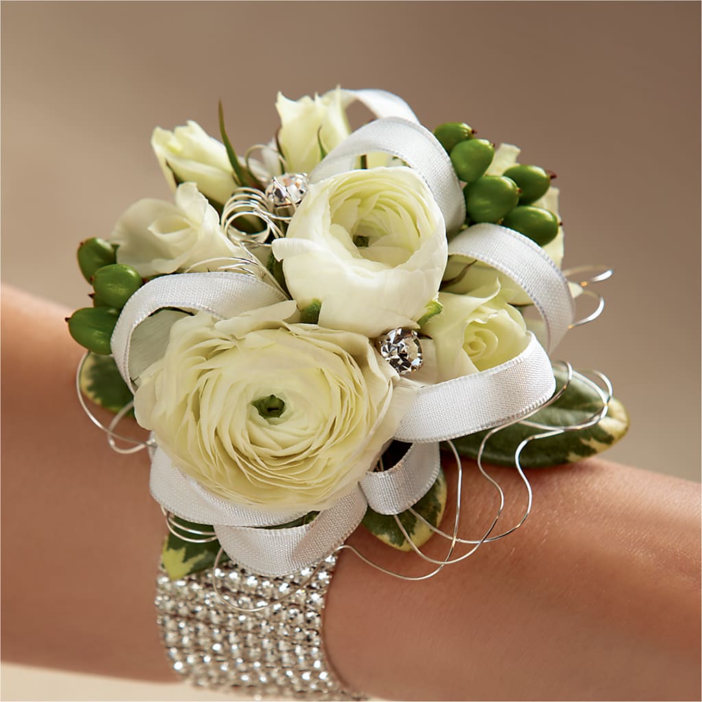 White Wedding Corsage – Bloom Boutique Ny, Lake Grove NY