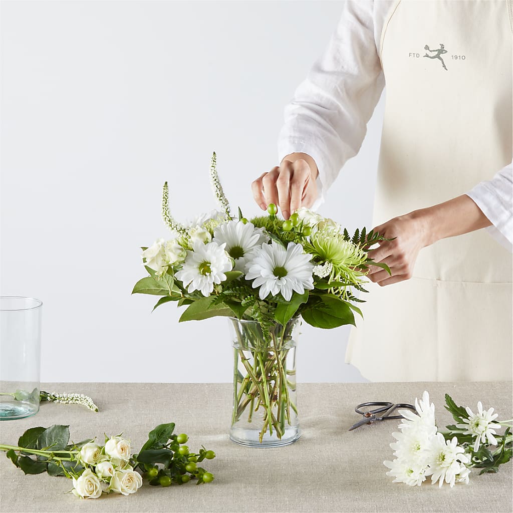 Irish Garden - A Florist Original –  Bloom Boutique Ny, Lake Grove NY