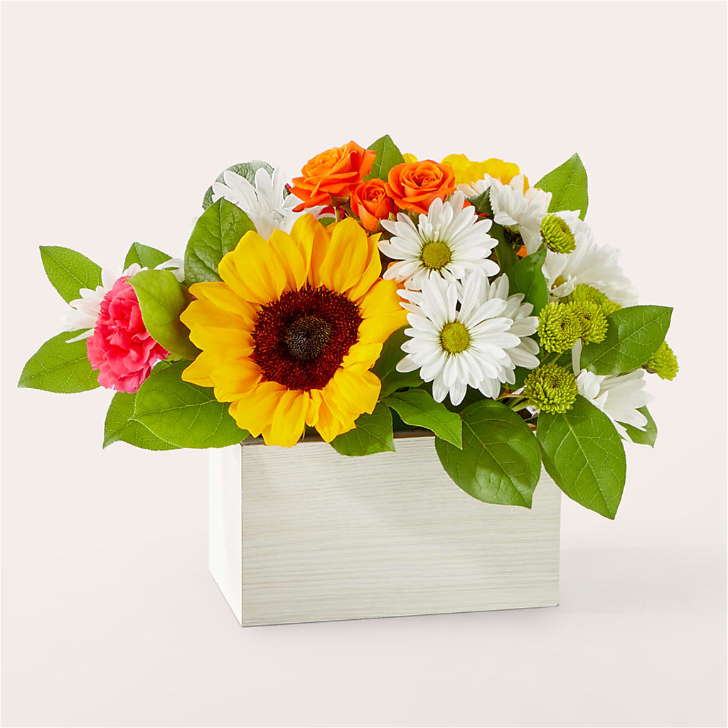 Sun-drenched Blooms Box Bouquet –  Bloom Boutique Ny, Lake Grove NY