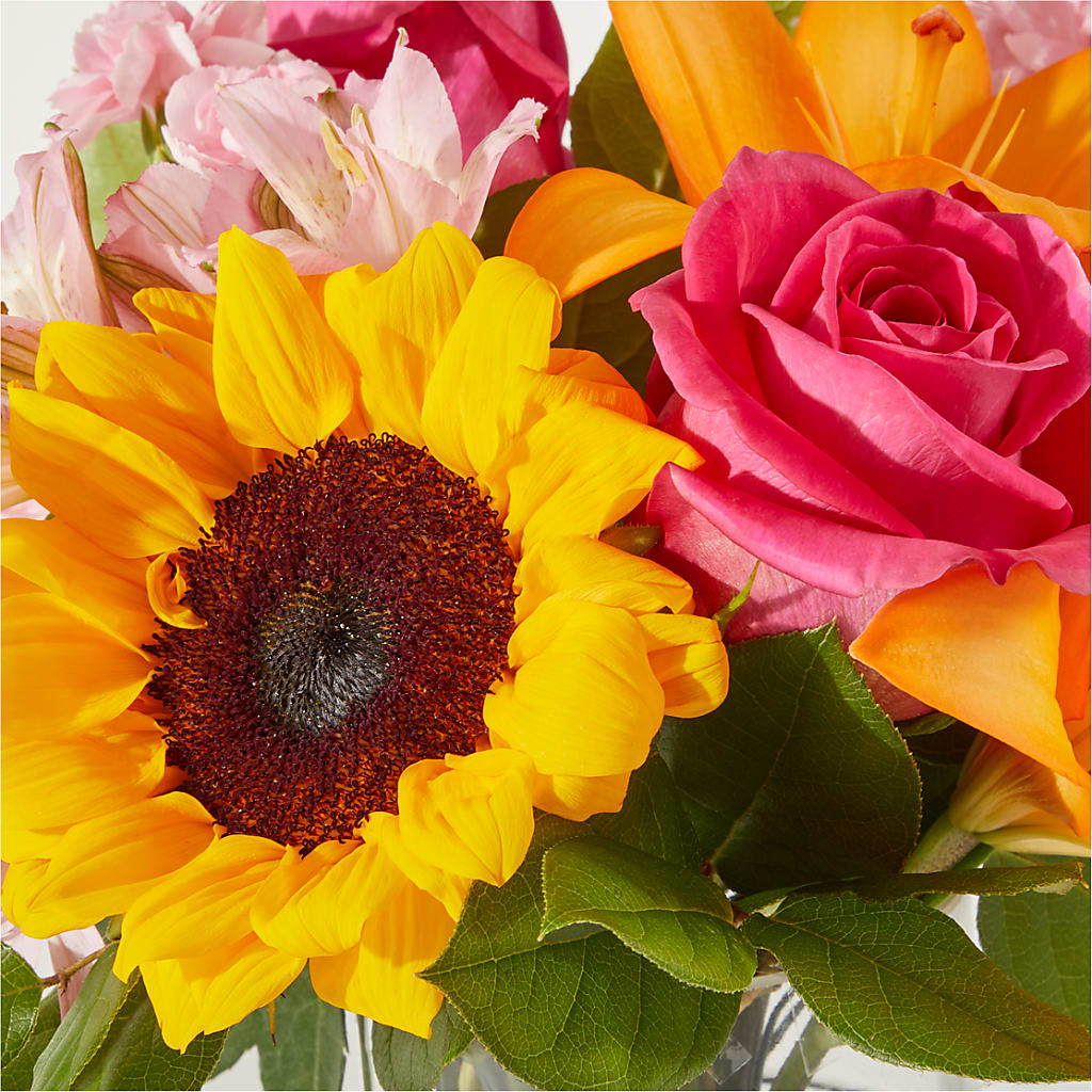 In Full Swing Bouquet –  Bloom Boutique Ny, Lake Grove NY