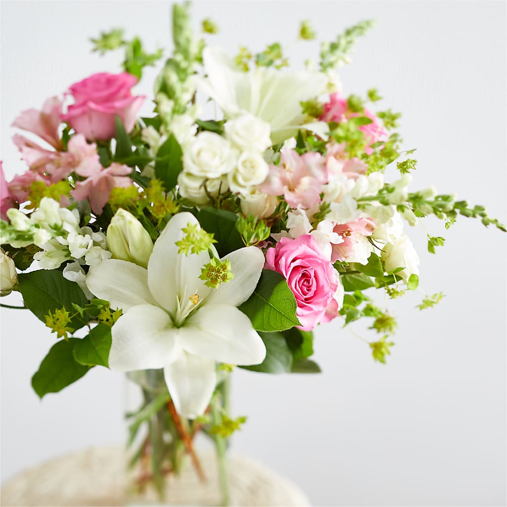 Fondly Bouquet –  Bloom Boutique Ny, Lake Grove NY