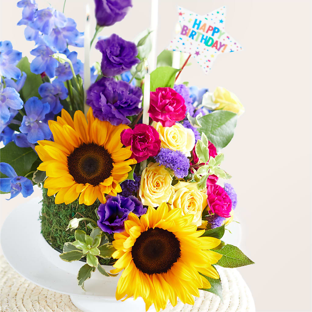 Star of the Day Floral Cake –  Bloom Boutique Ny, Lake Grove NY